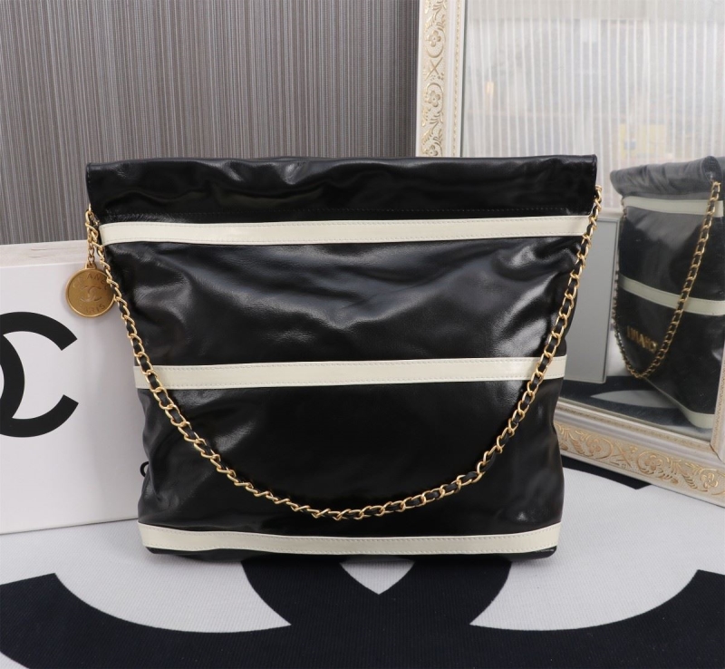 Ch**el hobo 22 bags